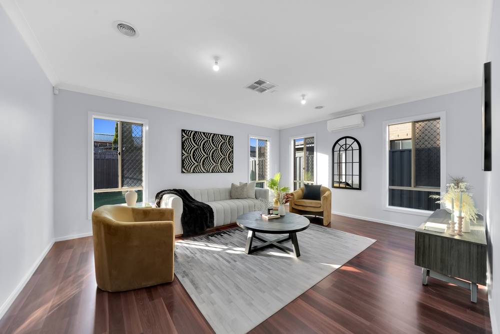 27 Yarraman Road, MANOR LAKES, VIC 3024