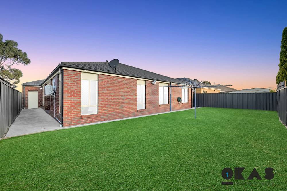 27 Yarraman Road, MANOR LAKES, VIC 3024
