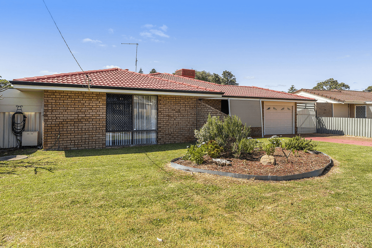 101 Seabrooke Avenue, Rockingham, WA 6168