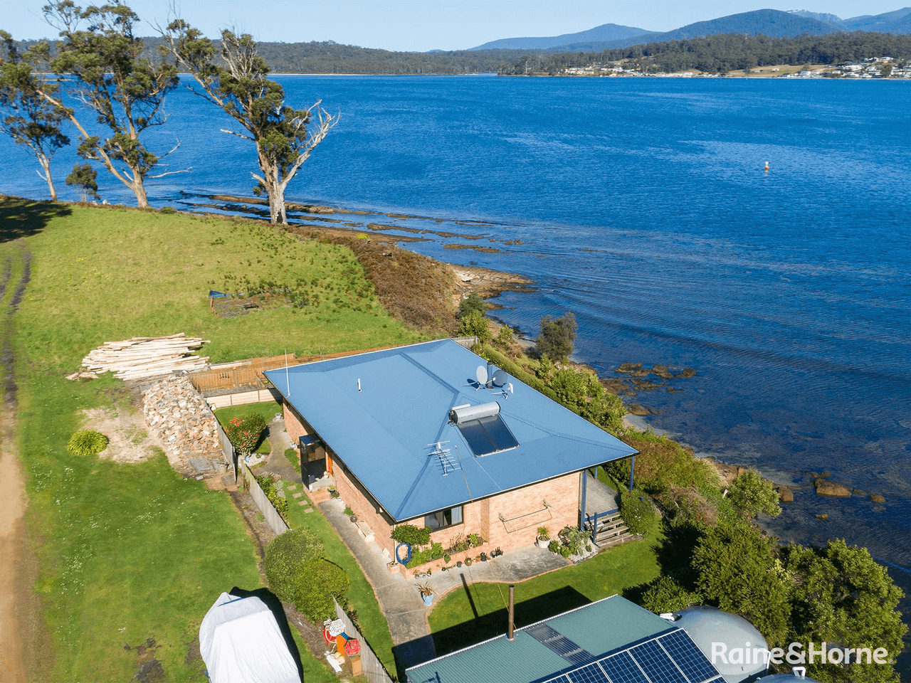 14 Cathkit Street, SOUTHPORT, TAS 7109