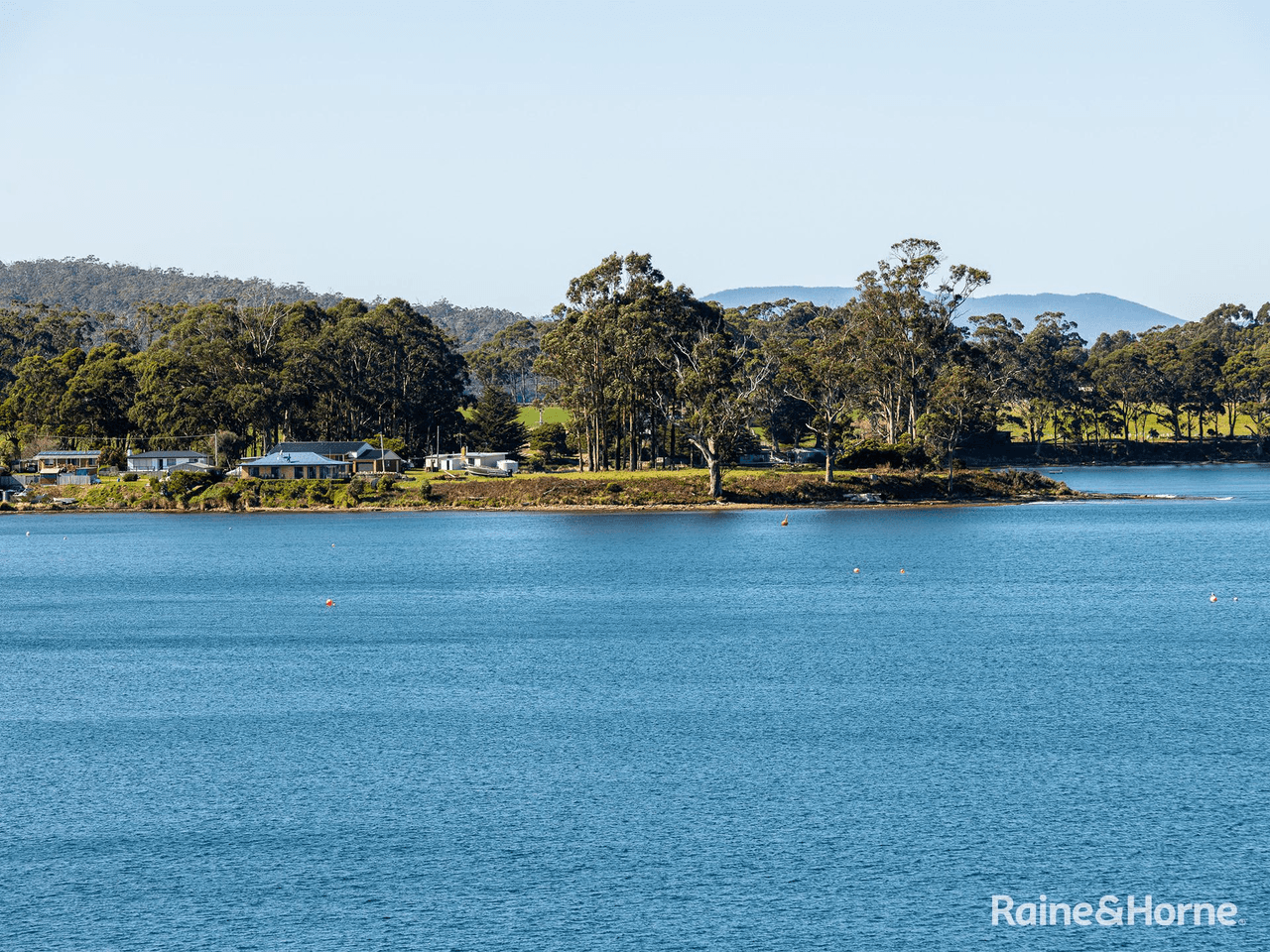 14 Cathkit Street, SOUTHPORT, TAS 7109