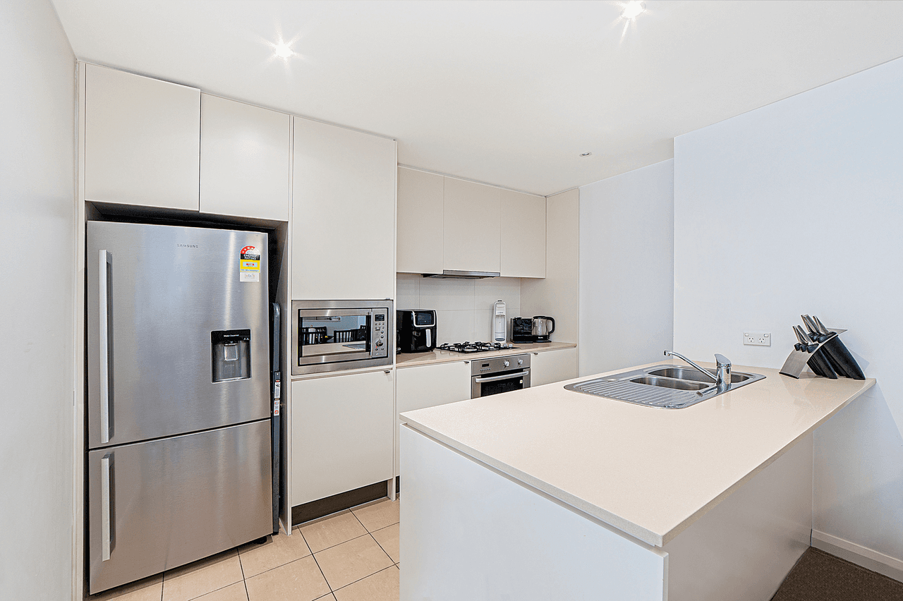 644/2 The Crescent, WENTWORTH POINT, NSW 2127