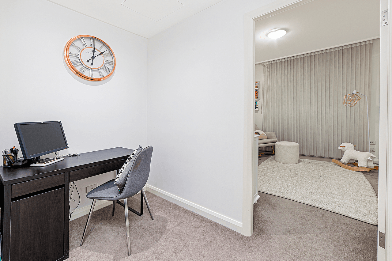 644/2 The Crescent, WENTWORTH POINT, NSW 2127