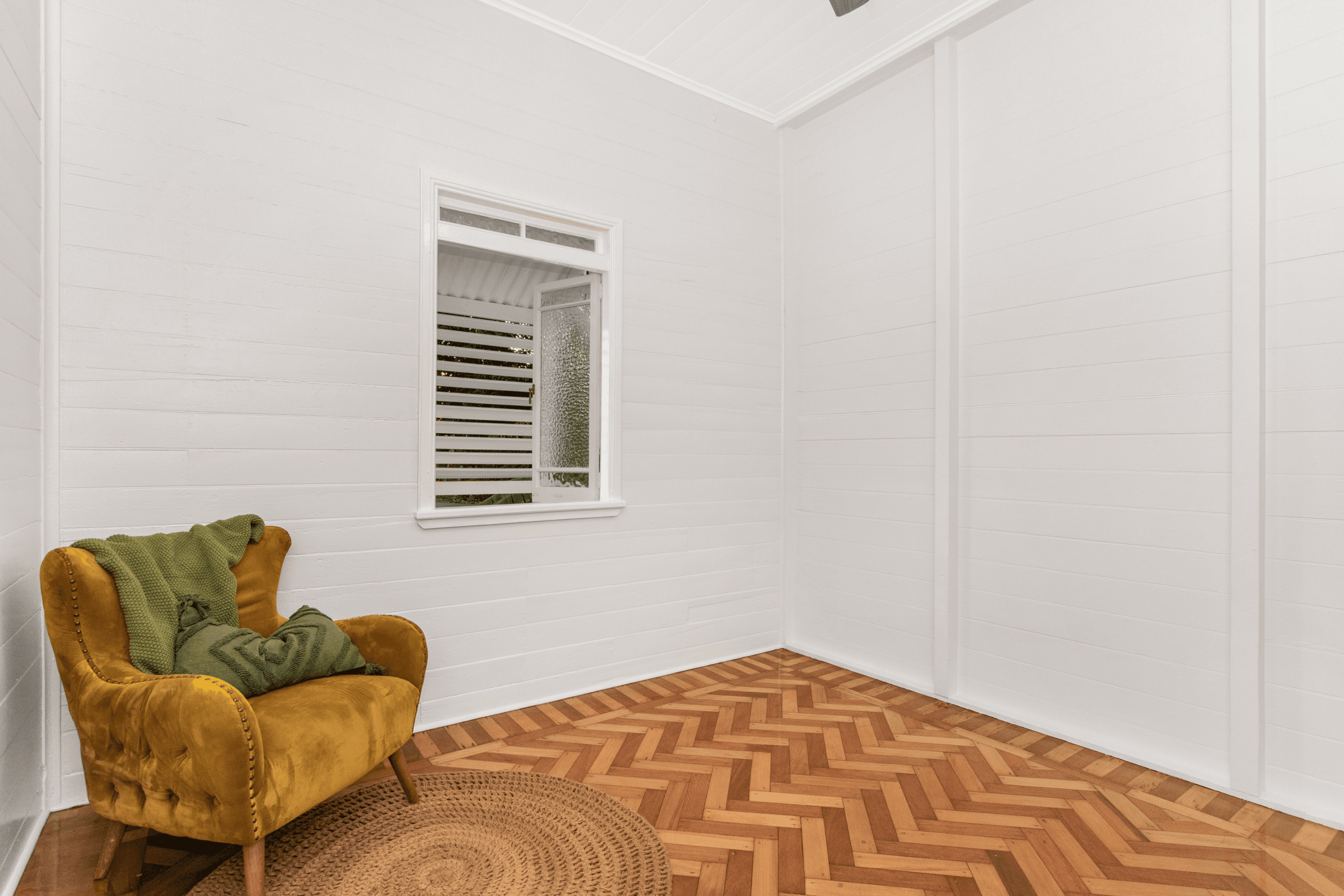 1B Fourth Avenue, SOUTH TOWNSVILLE, QLD 4810