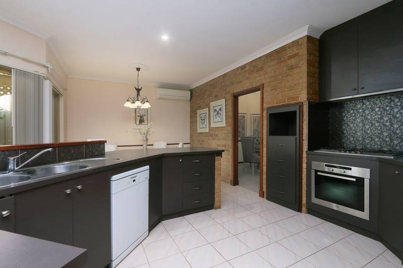 19 Inwood Place, MURDOCH, WA 6150