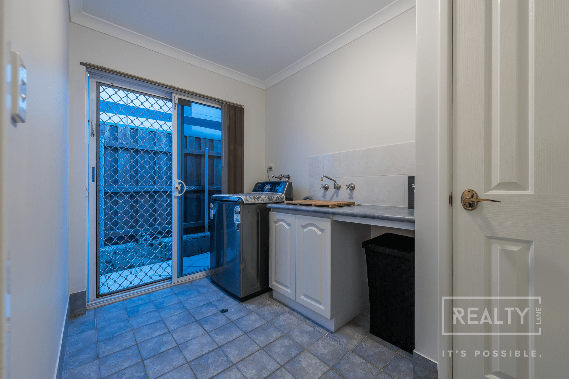 14 Manta Pass, Mindarie, WA 6030