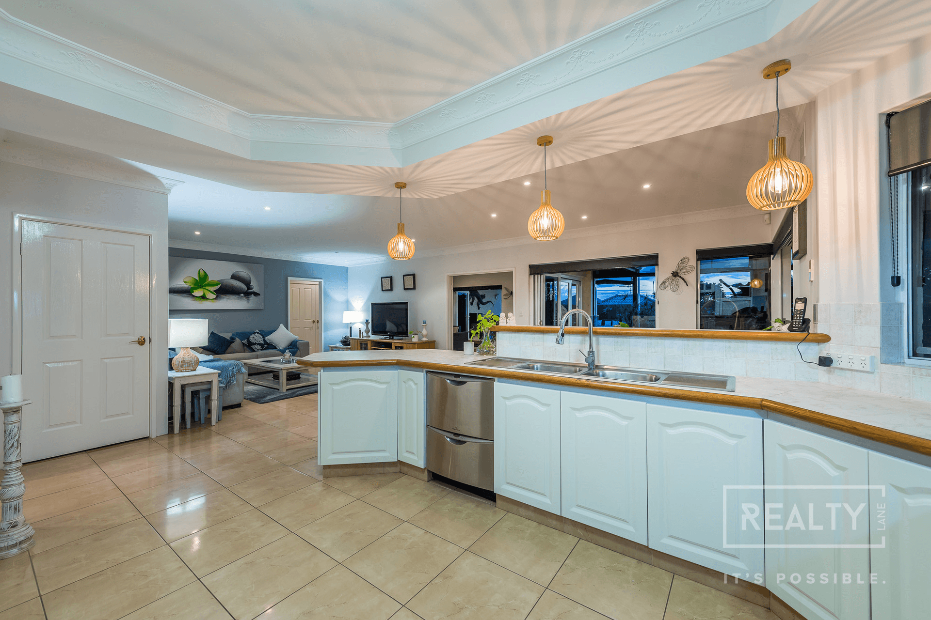 14 Manta Pass, Mindarie, WA 6030