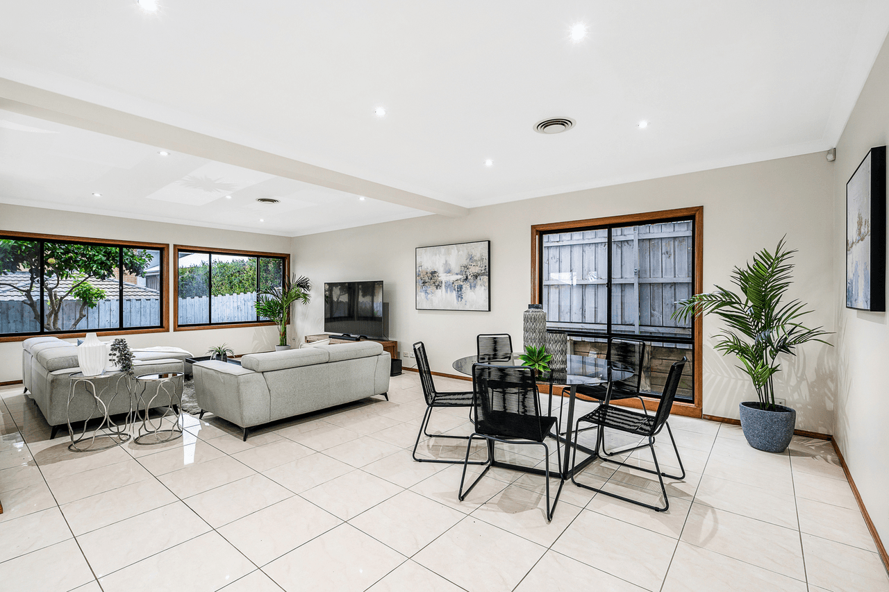 11 Glenheath Avenue, Kellyville Ridge, NSW 2155