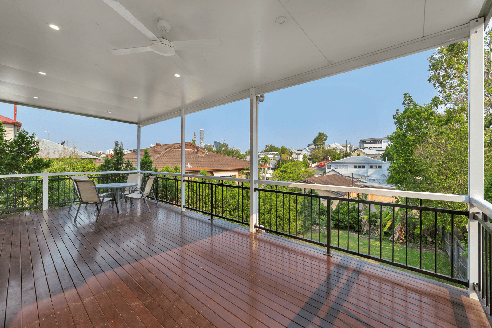 34 Nairn Street, Milton, QLD 4064