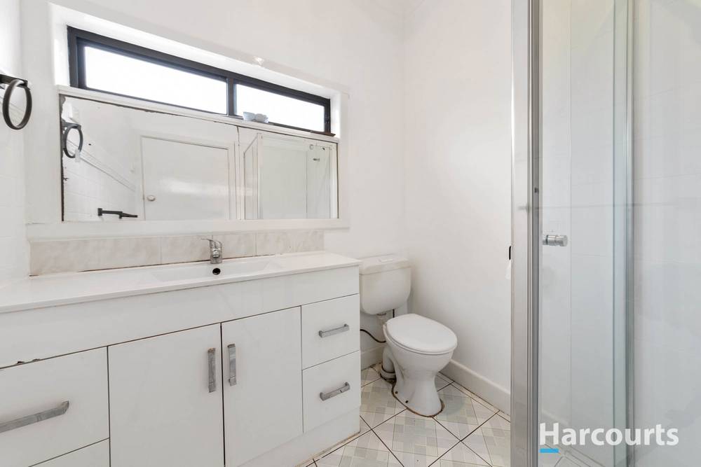 54 Station Avenue, St Albans, VIC 3021