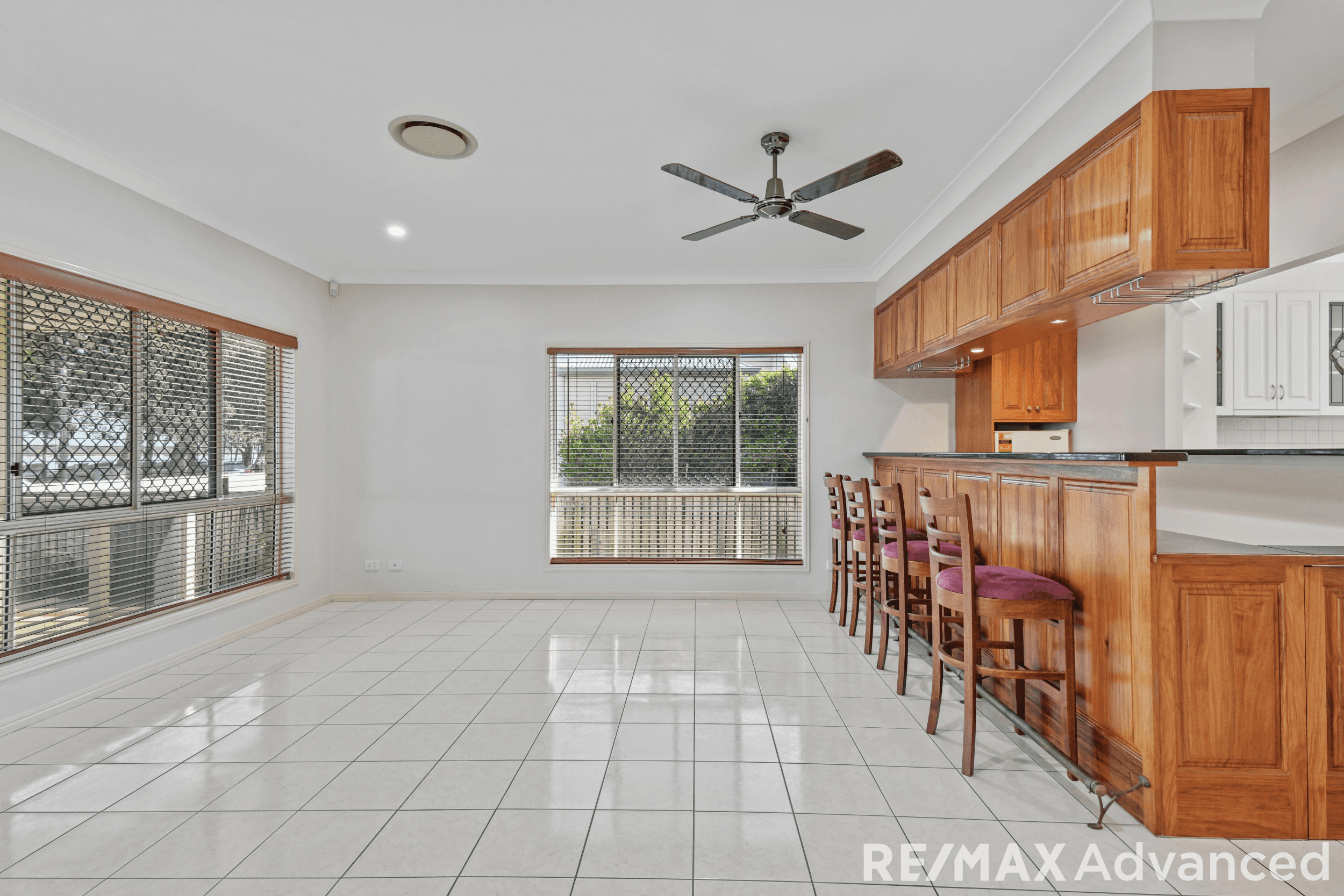 9 Sylvan Beach Esplanade, Bellara, QLD 4507