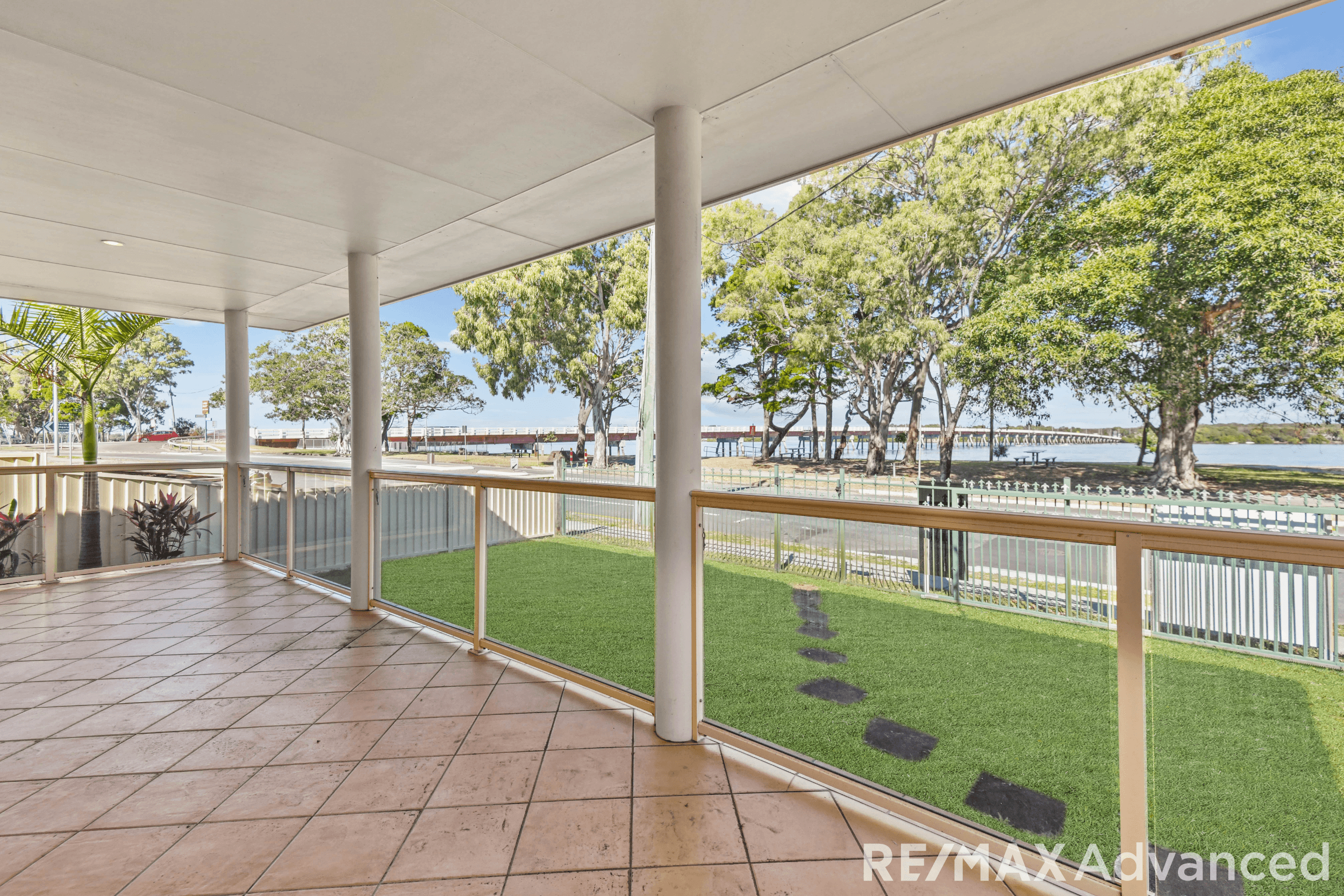 9 Sylvan Beach Esplanade, Bellara, QLD 4507