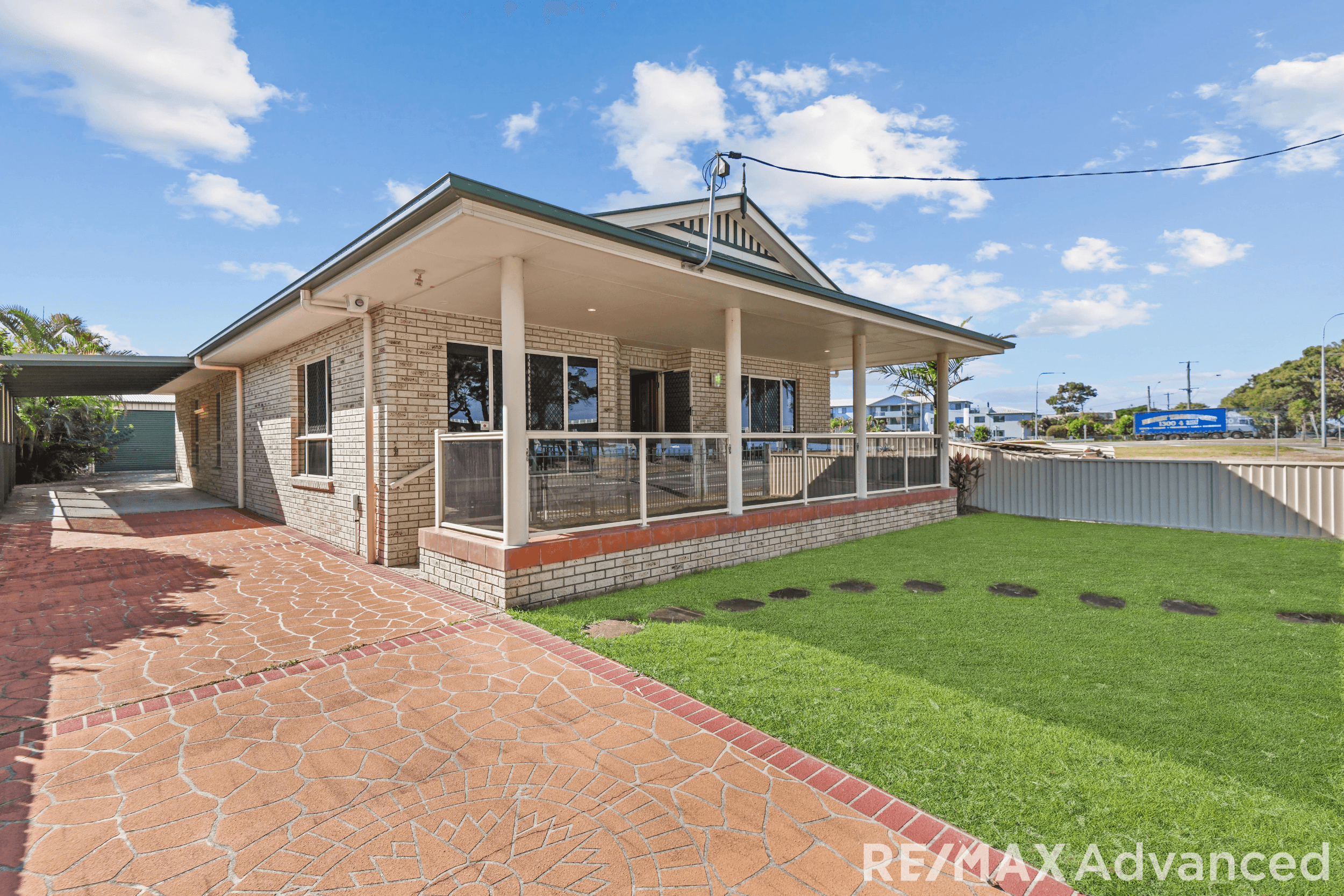 9 Sylvan Beach Esplanade, Bellara, QLD 4507