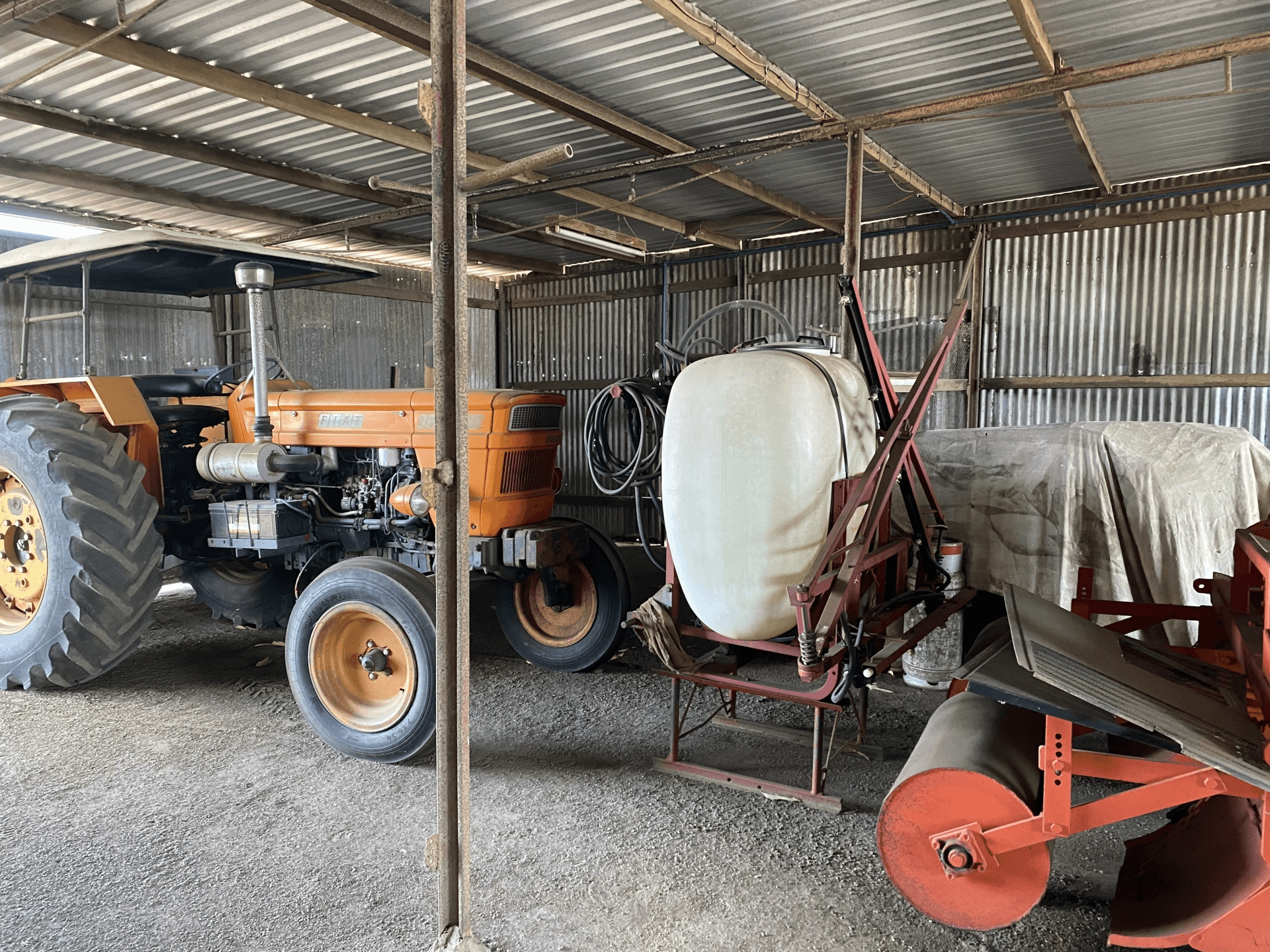 43 Robins  Road, Brandon, QLD 4808