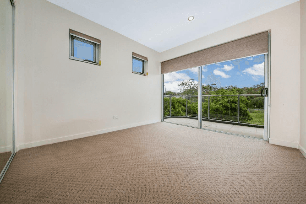 Unit 6/2 The Promenade, BOYNE ISLAND, QLD 4680