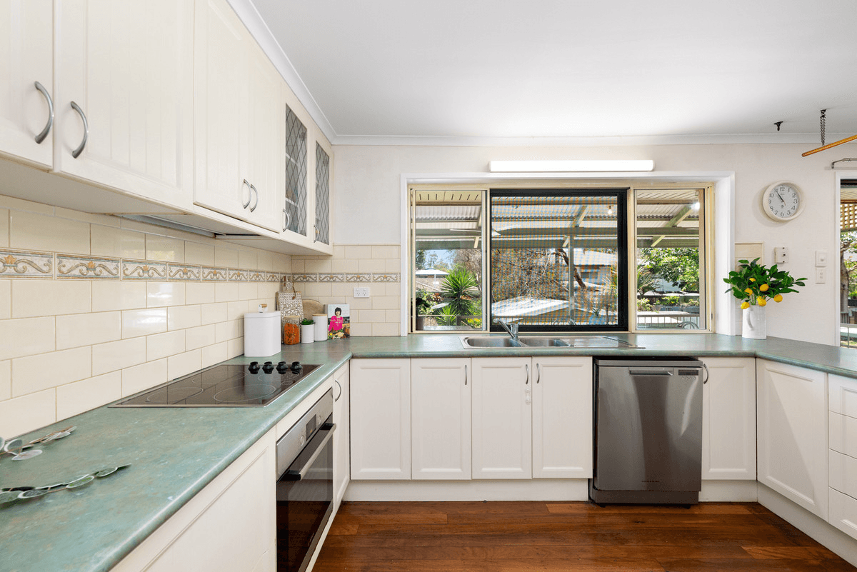 24 Moongalba Street, Boondall, QLD 4034