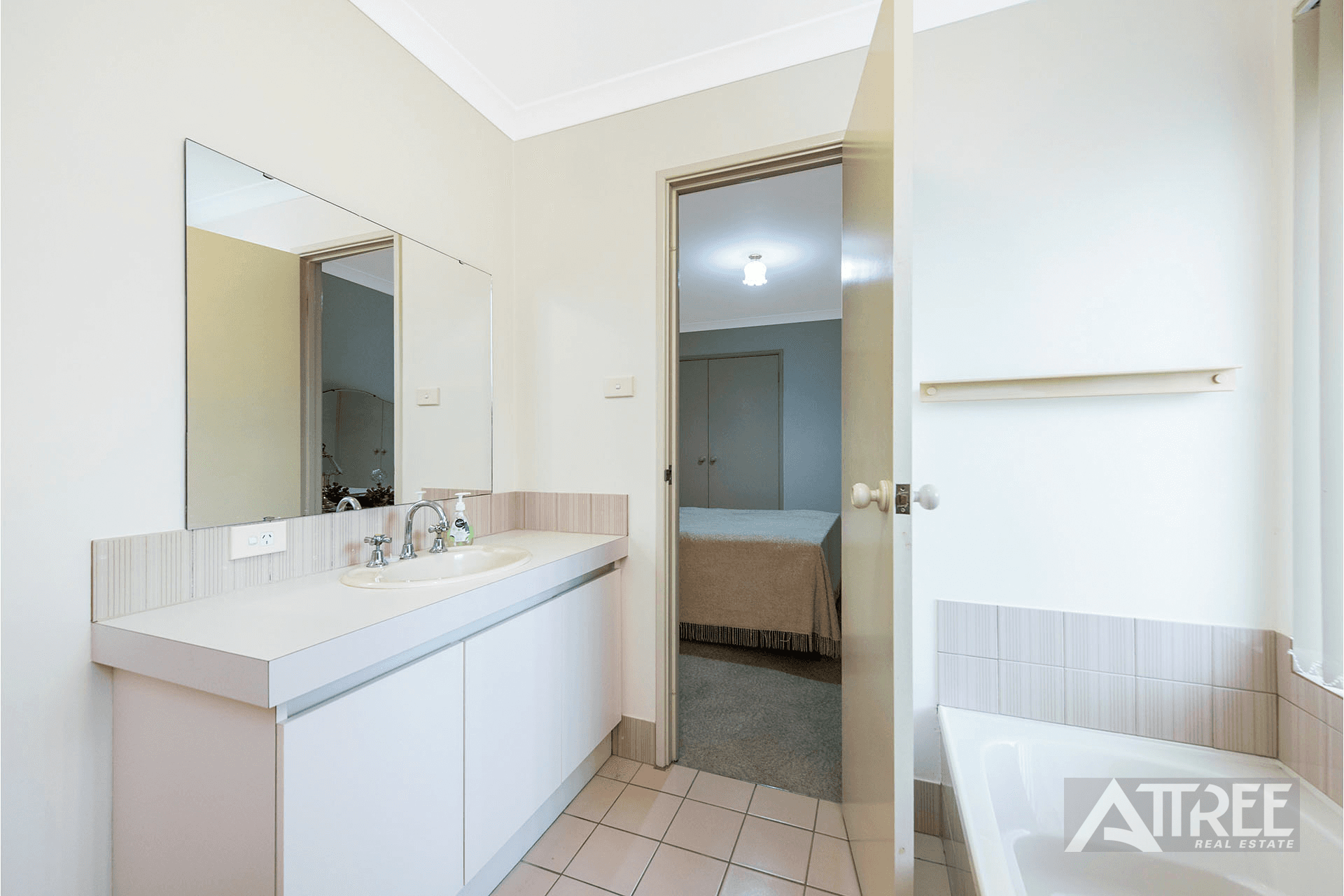 6/45 Third Avenue, Kelmscott, WA 6111