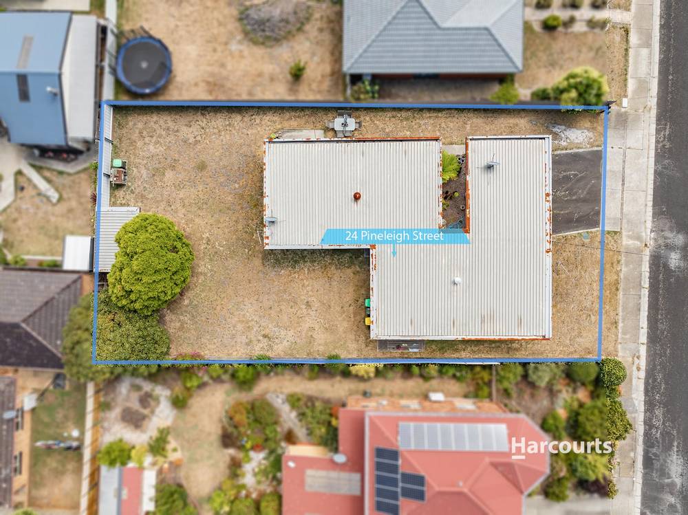 Unit 1/24 Pineleigh Street, PENGUIN, TAS 7316