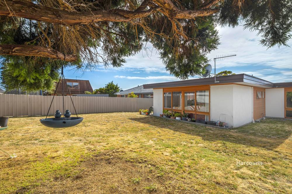 Unit 1/24 Pineleigh Street, PENGUIN, TAS 7316