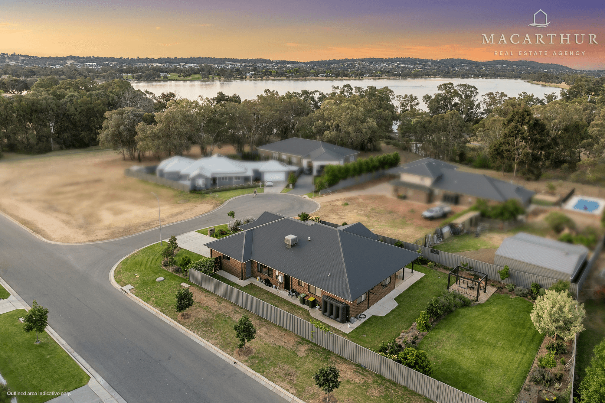 6 Waterview Place, Lake Albert, NSW 2650