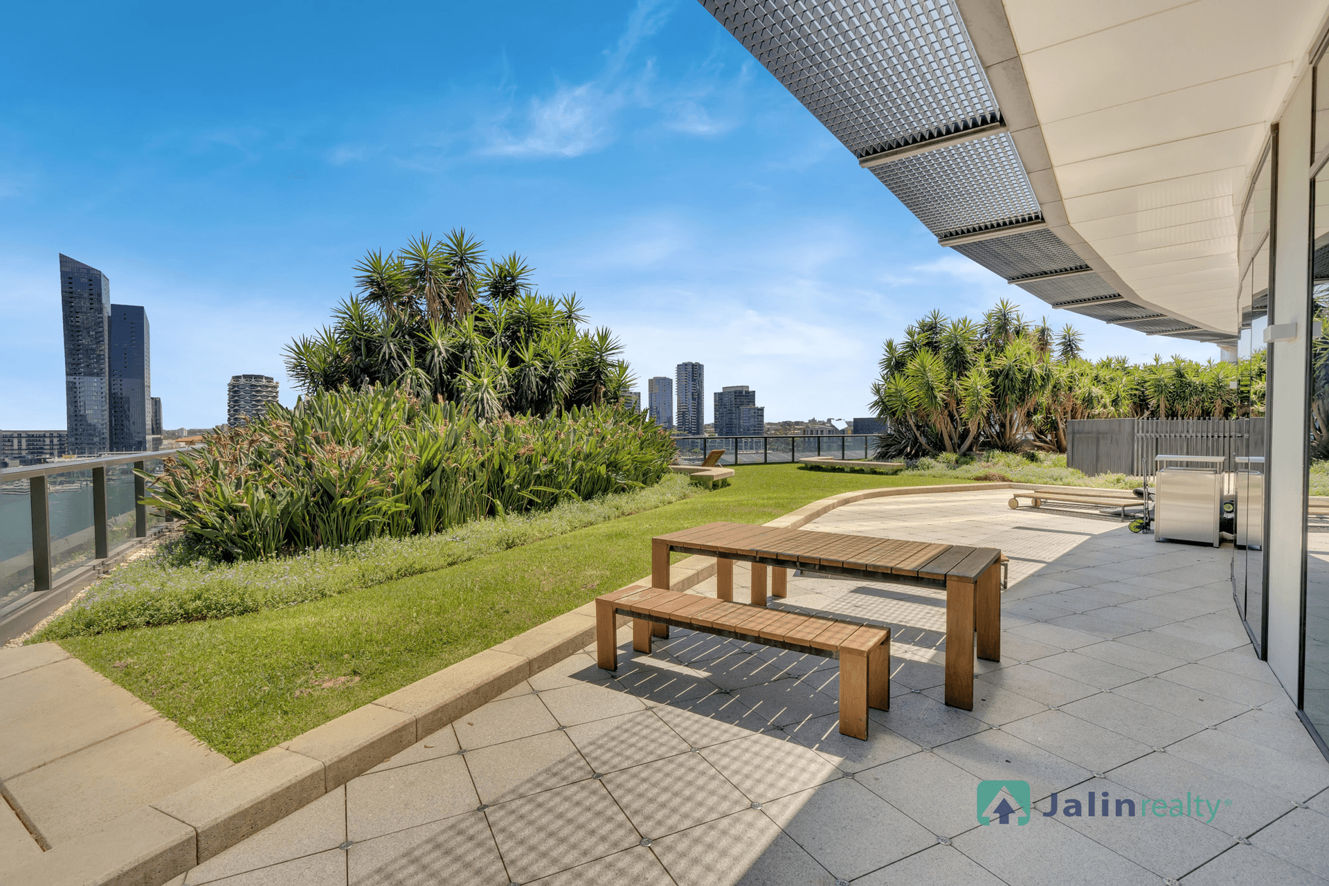 4F/9 Waterside Place, Docklands, VIC 3008