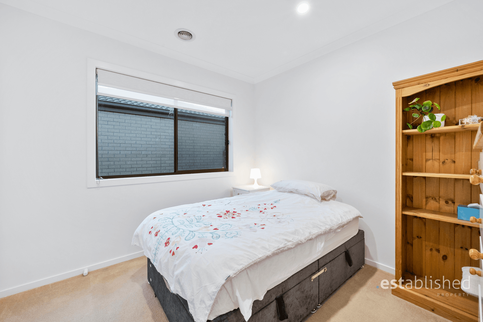 14 Hiddick Road, POINT COOK, VIC 3030