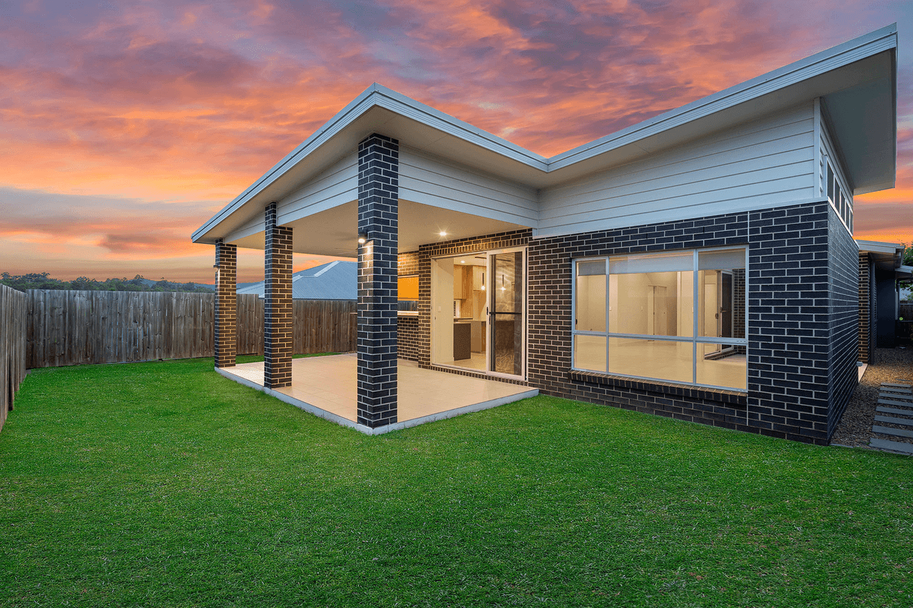 21 Botany Drive, SOUTH RIPLEY, QLD 4306