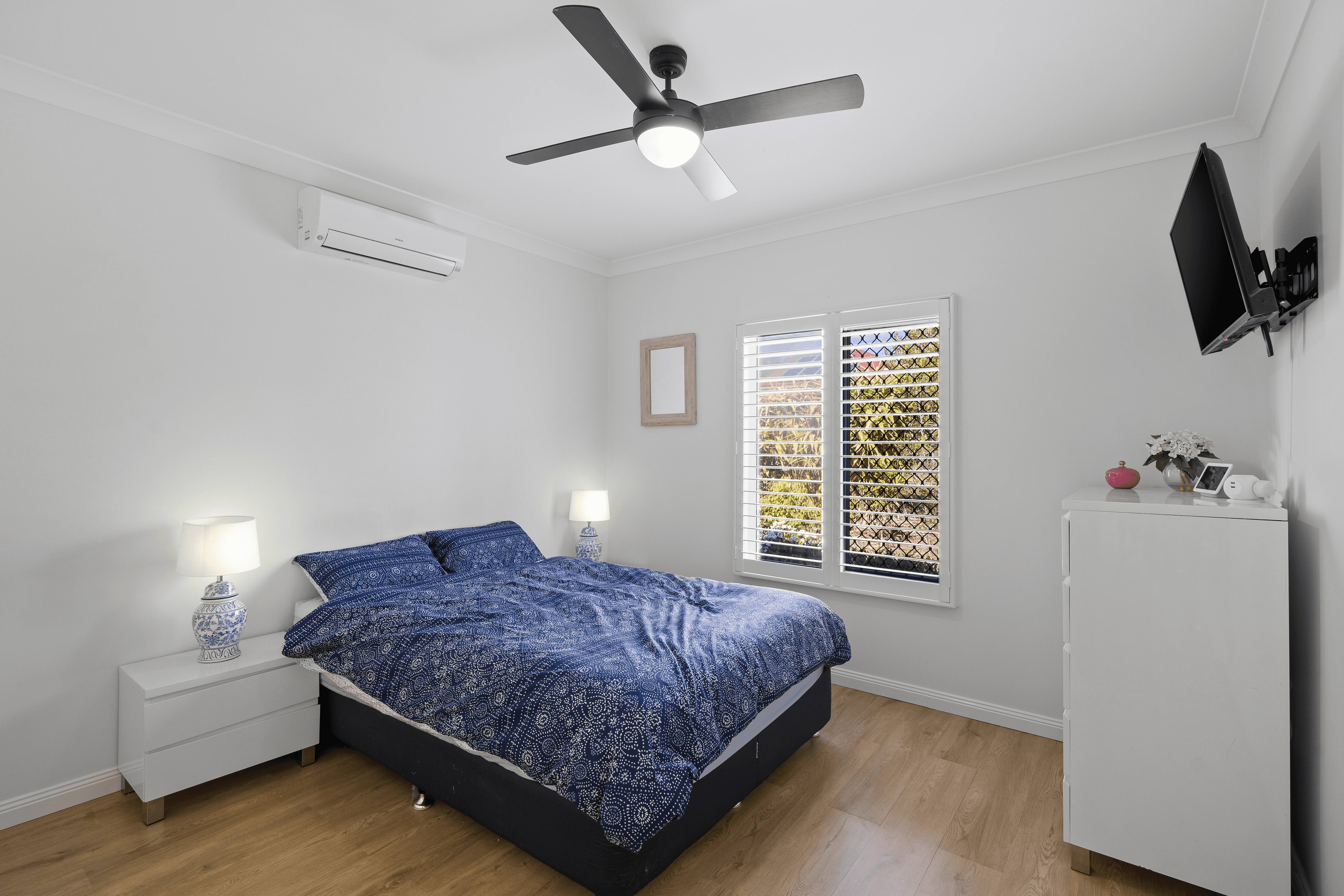 10-12 Cary Road, GLENVALE, QLD 4350