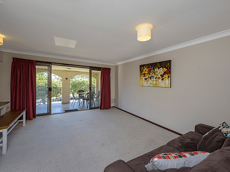 4/70 King George Street, Victoria Park, WA 6100