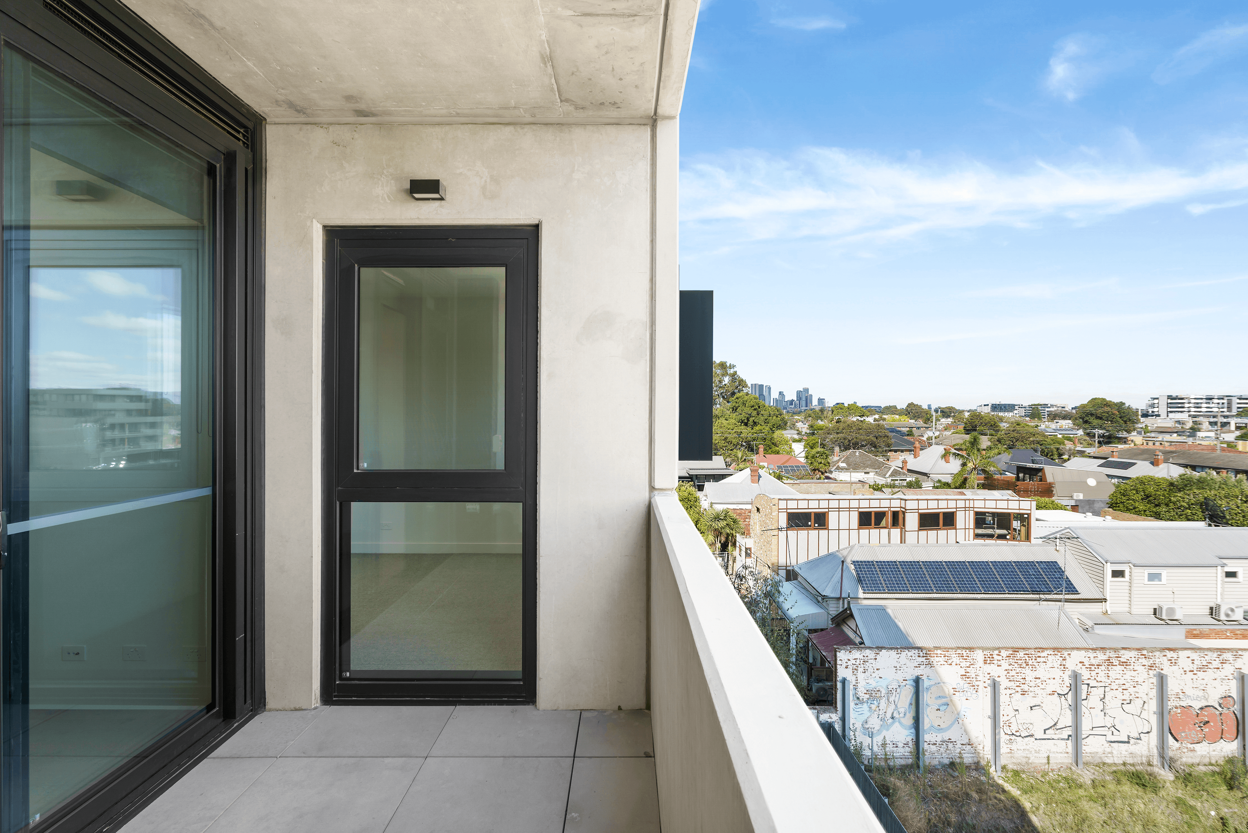 233/21 Village Avenue, BRUNSWICK EAST, VIC 3057