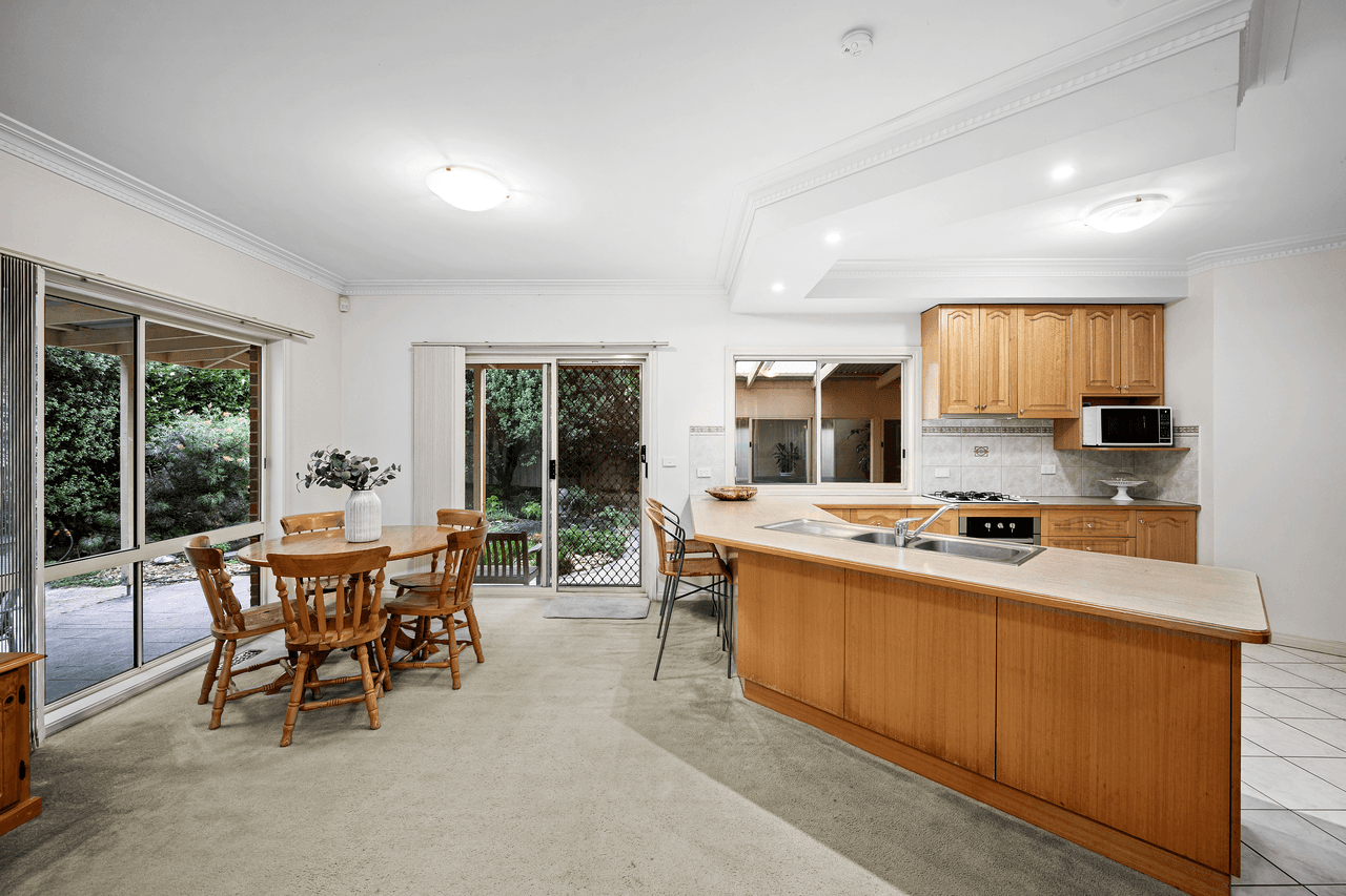 95 Billanook Way, CHIRNSIDE PARK, VIC 3116