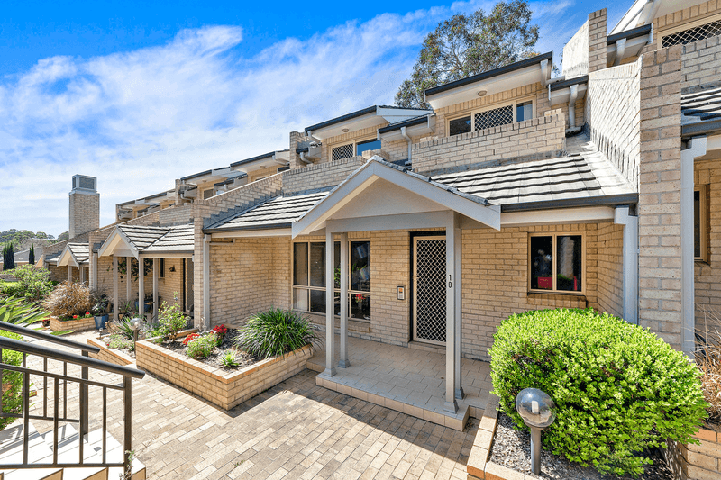 10/831 Henry Lawson Drive, Picnic Point, NSW 2213