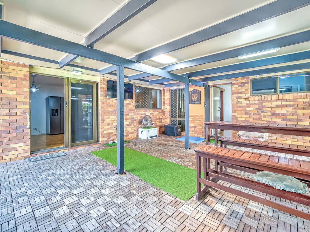 7 Prince Street, Urangan, Qld 4655