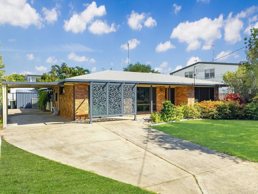 7 Prince Street, Urangan, Qld 4655