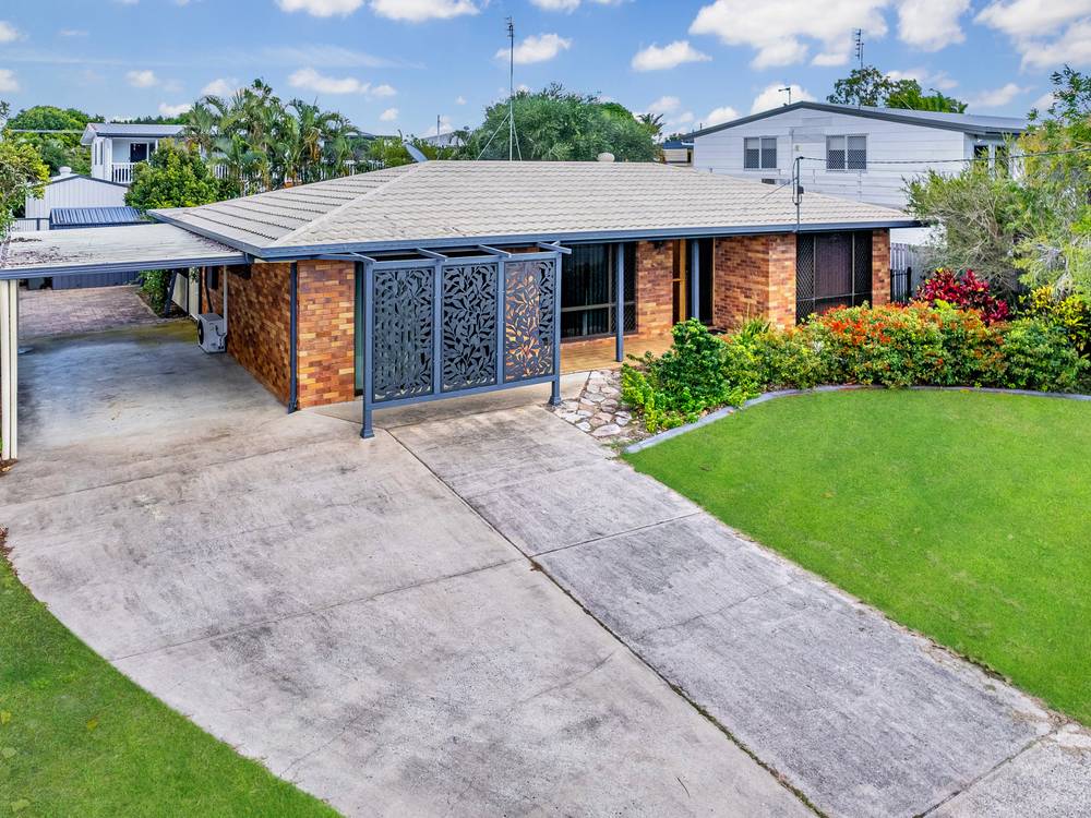 7 Prince Street, Urangan, Qld 4655