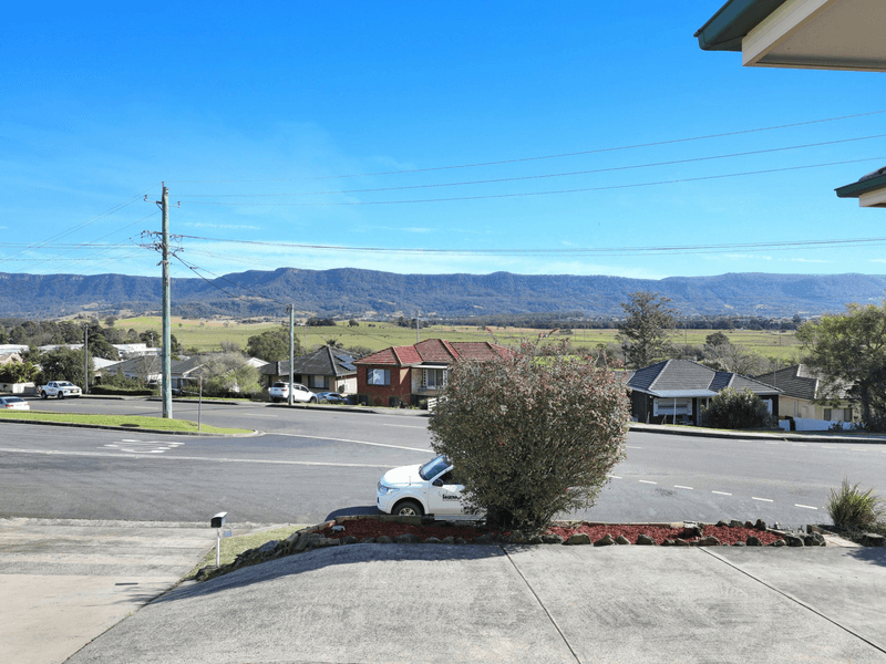 1 Amaral Ave, DAPTO, NSW 2530