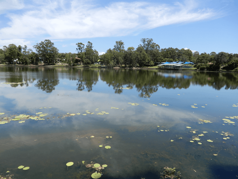 14 BRUSHWOOD CIRCUIT, FOREST LAKE, QLD 4078