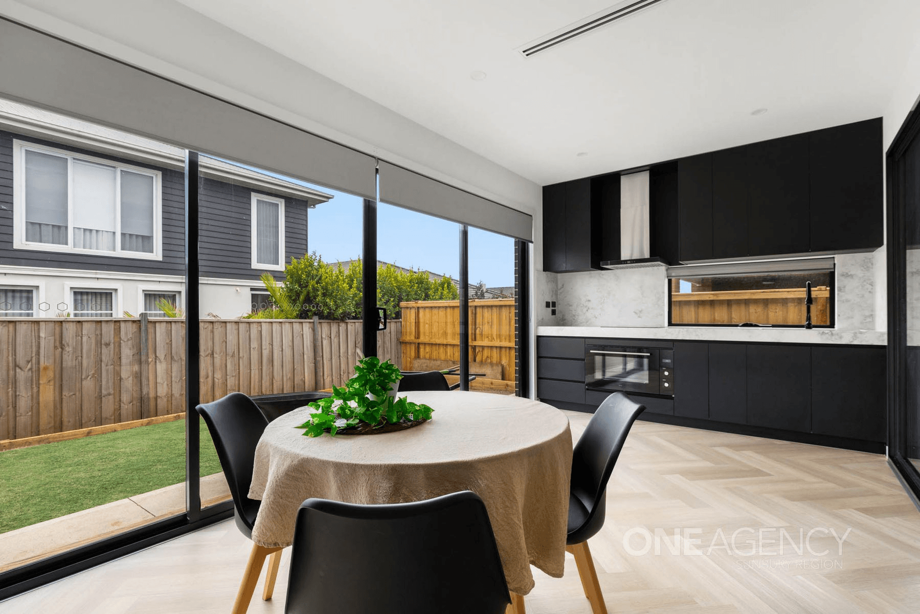 13 Eaglehawk Street, Sunbury, VIC 3429