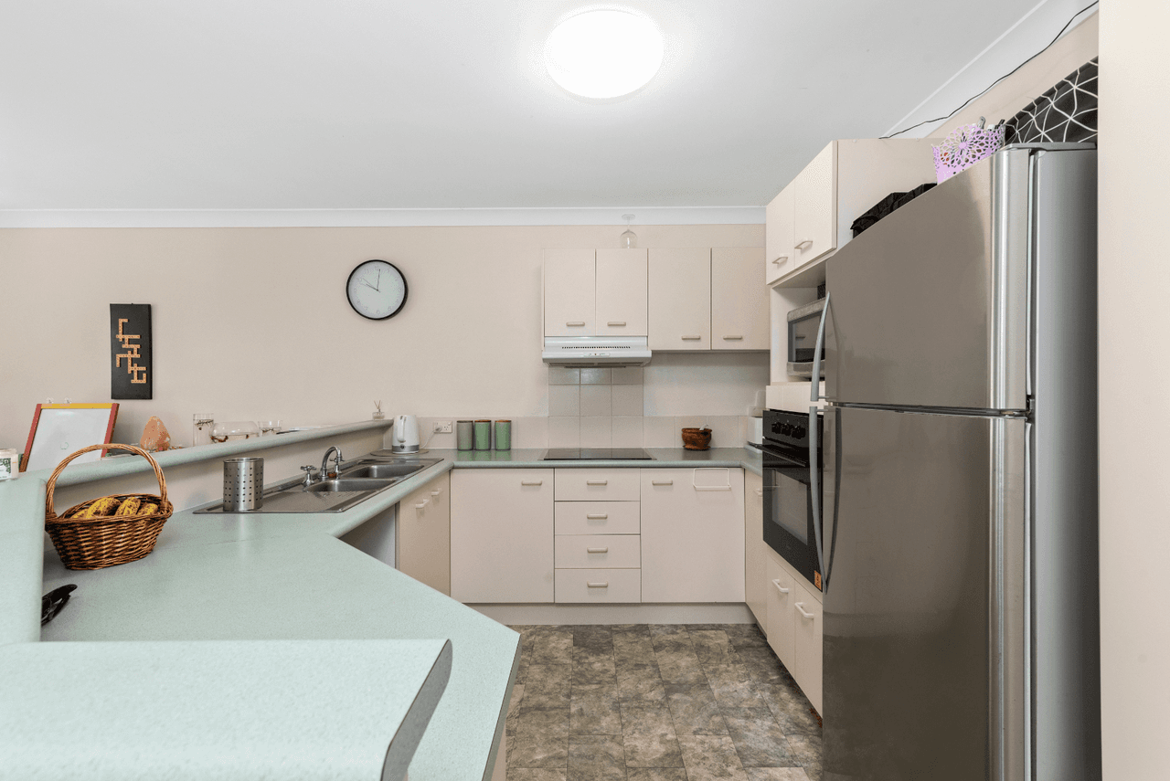 86/31 Simpsons Road, ELANORA, QLD 4221