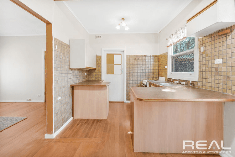 33 Manningford Road, ELIZABETH SOUTH, SA 5112