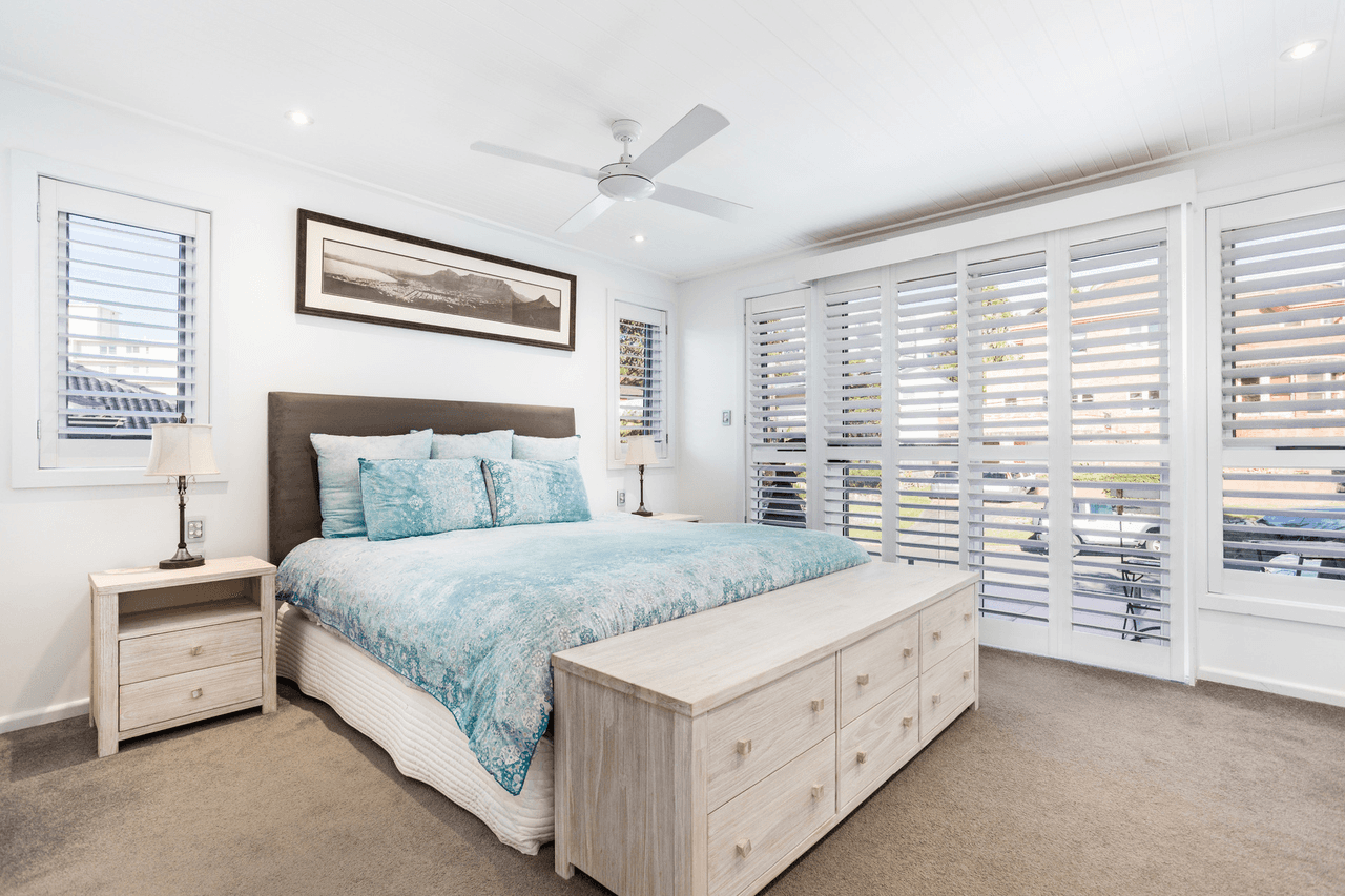 16 Undercliff Road, Freshwater, NSW 2096