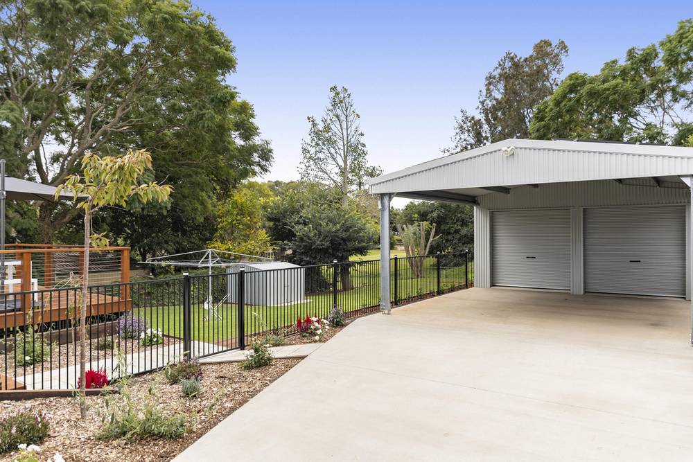 9 Lemnos Street, Harlaxton, QLD 4350