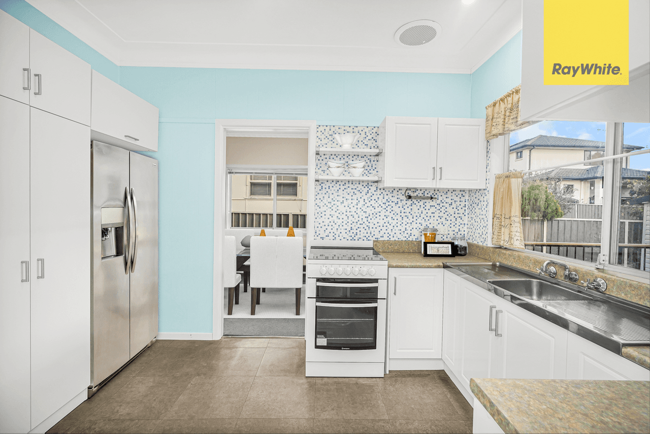 31 Fowler Road, MERRYLANDS, NSW 2160