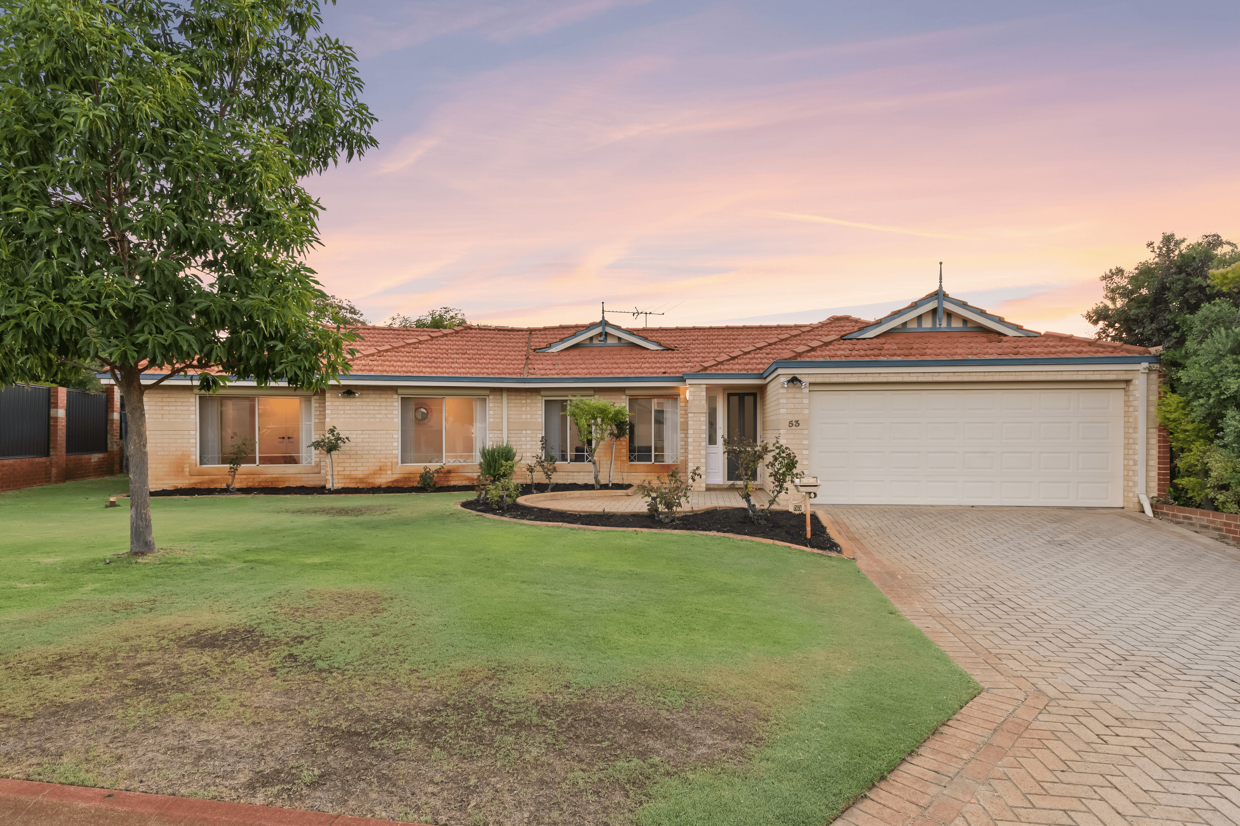 53 Shearn Crescent, DOUBLEVIEW, WA 6018