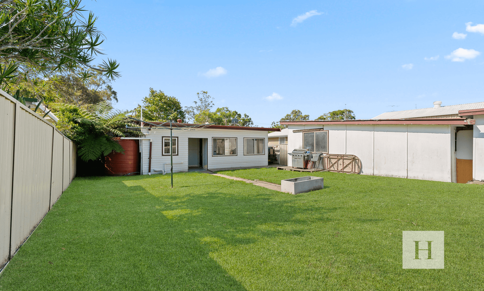 39 Dunvegan Street, Mannering Park, NSW 2259