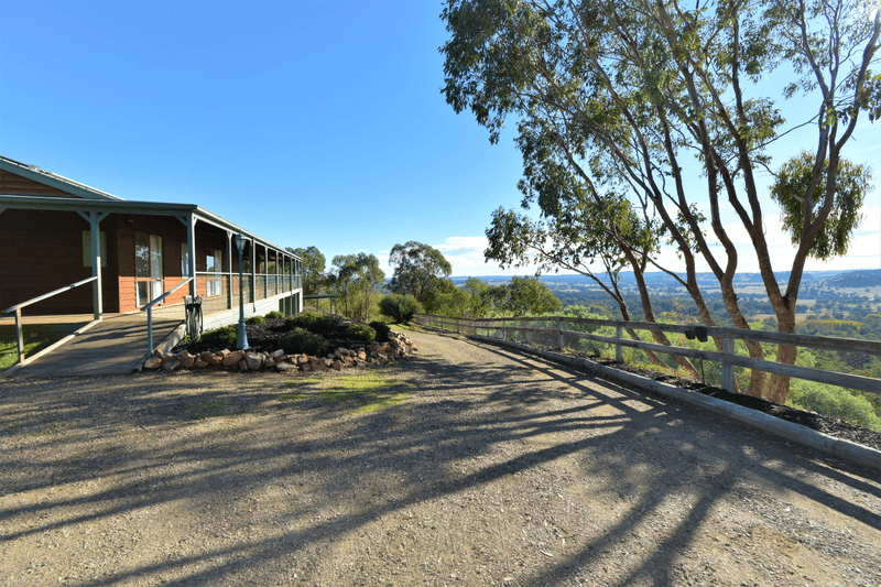 91 YARRABEE ROAD, MARKWOOD, VIC 3678