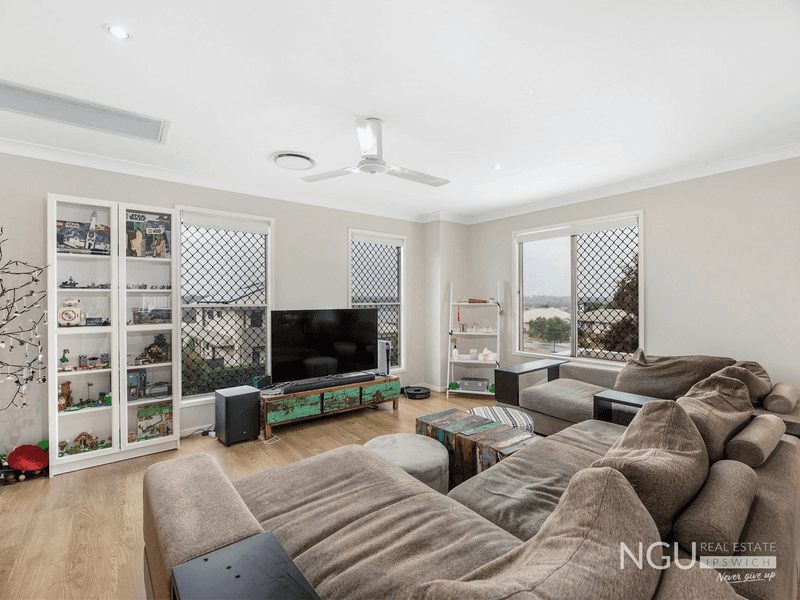 21 Nelson Circuit, Brassall, QLD 4305