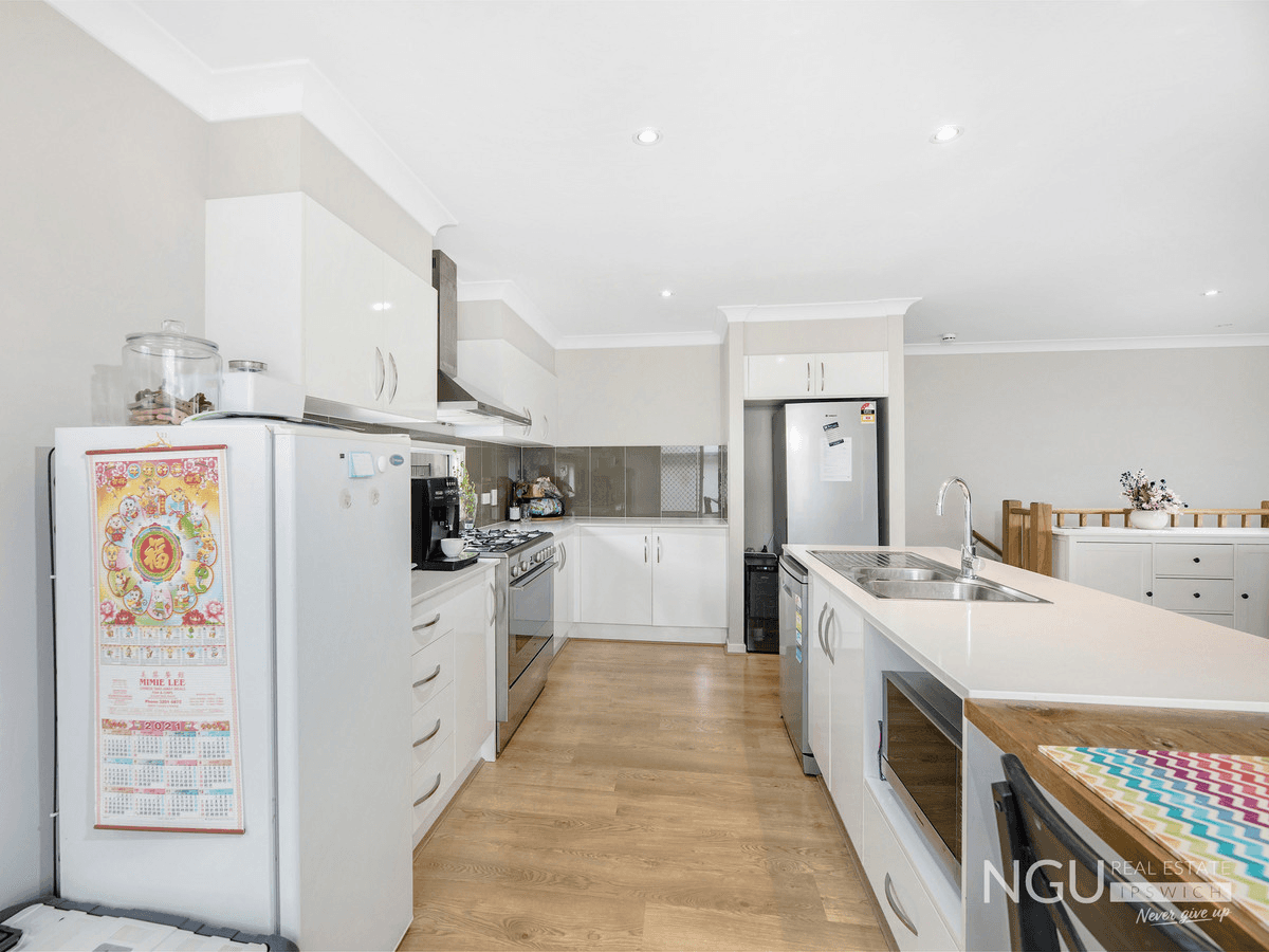 21 Nelson Circuit, Brassall, QLD 4305