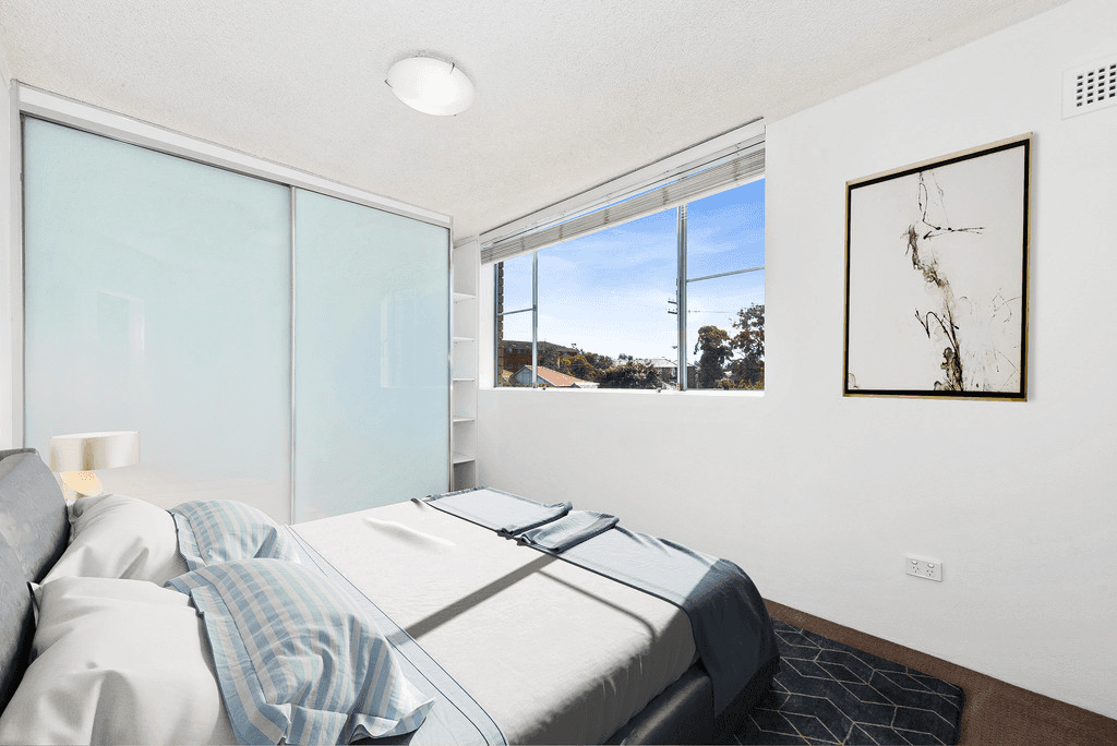 3/18 Pittwater Road, GLADESVILLE, NSW 2111