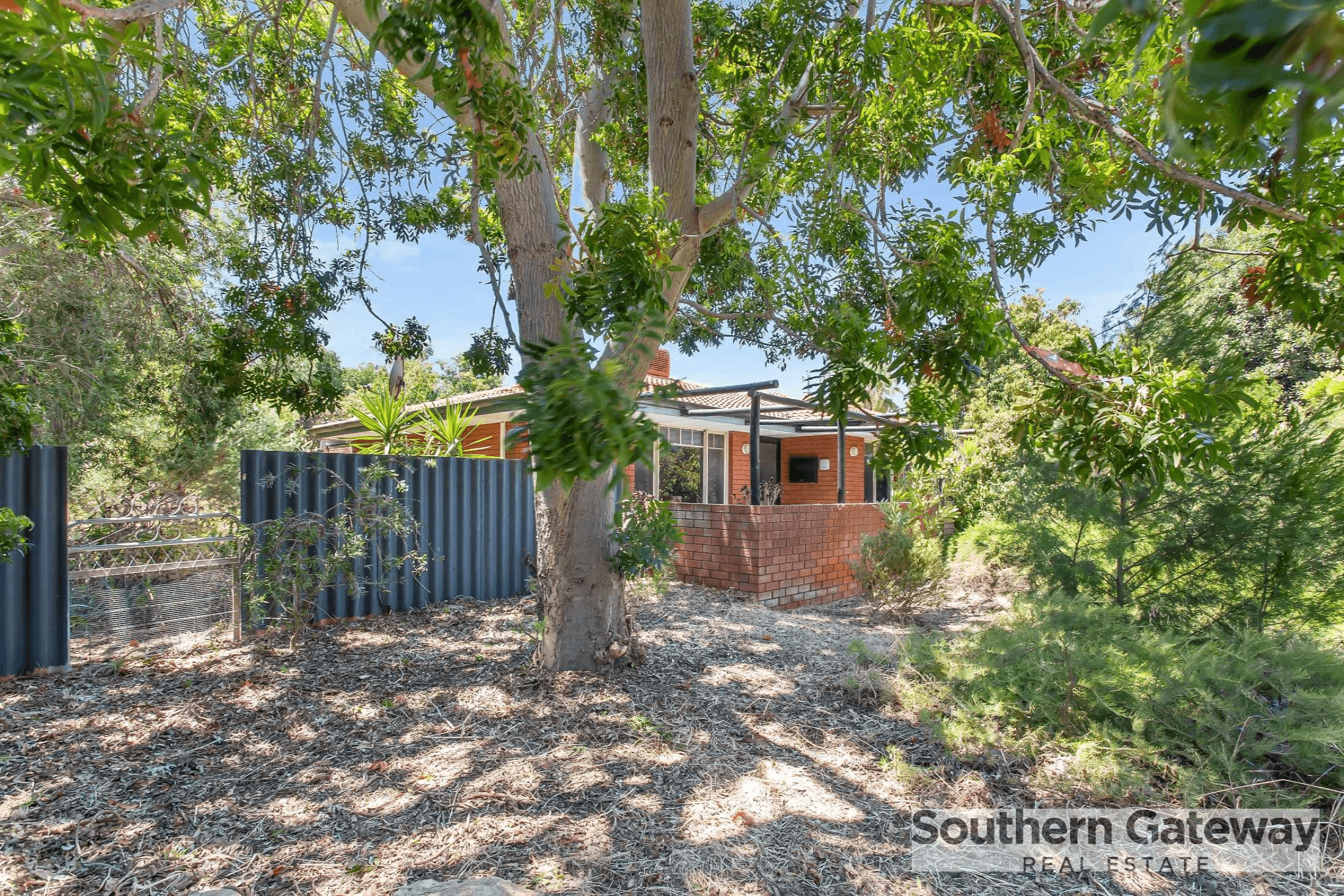 40 Preston Road, PARMELIA, WA 6167